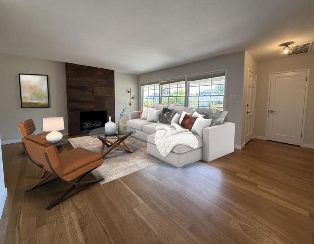 1082 Lupin Way, San Carlos CA: https://media.crmls.org/mediaz/91c80996-5ce3-4c7f-9be8-686876058abe.jpg