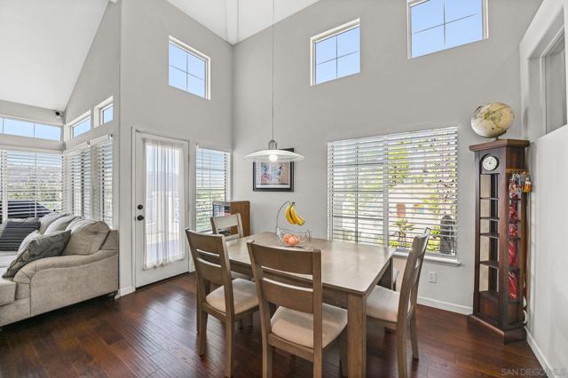 12662 Springbrook Dr, San Diego CA: https://media.crmls.org/mediaz/91c8500d-565b-468d-981c-20bb322e6c17.jpg