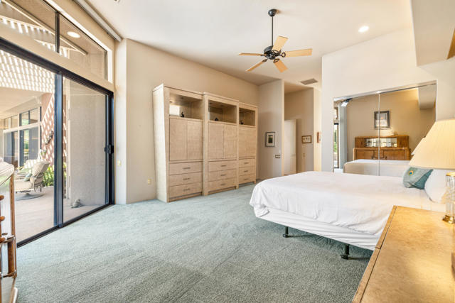 12 Boulder Lane, Rancho Mirage CA: https://media.crmls.org/mediaz/91cb13cb-c407-4a11-a27e-a86e2c722ec4.jpg