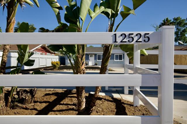 12525 Julian Avenue, Lakeside CA: https://media.crmls.org/mediaz/91cb5377-e862-44dc-8793-15c83365d85b.jpg