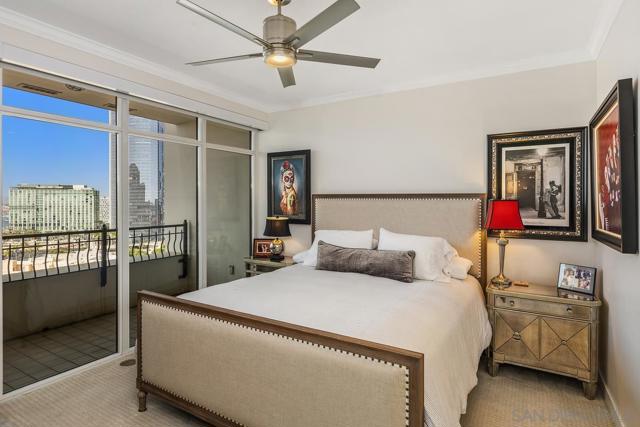 700 W Harbor Dr, San Diego CA: https://media.crmls.org/mediaz/91cc5961-cfc0-453a-9b3d-1567f8c8529a.jpg