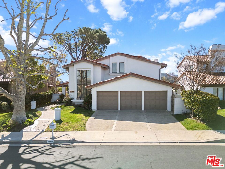 24464 Park Granada