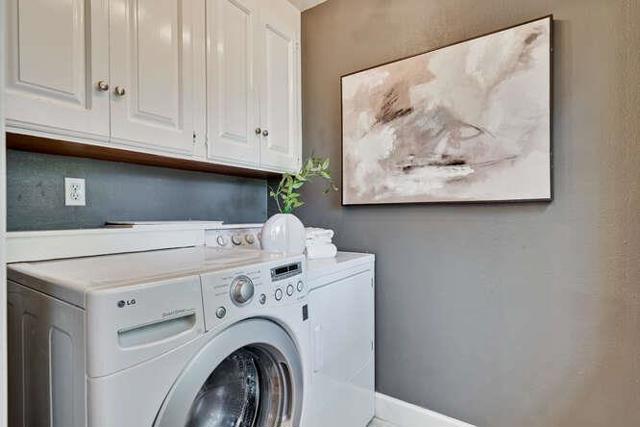 269 Bush Street, Mountain View CA: https://media.crmls.org/mediaz/91ceada0-baa8-42bd-b457-e74fde71c7bb.jpg
