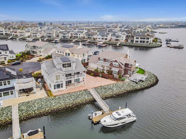 290 Waterside Place, Bethel Island CA: https://media.crmls.org/mediaz/91cfa9eb-6f6a-4ad0-ac90-a9e306be8ff8.jpg
