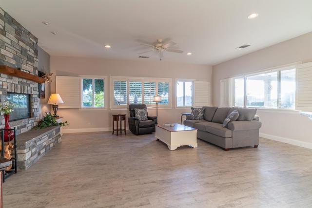 30646 Red Hawk Road, Valley Center CA: https://media.crmls.org/mediaz/91d099f5-d4de-49b2-adf9-869b00d9eaf2.jpg