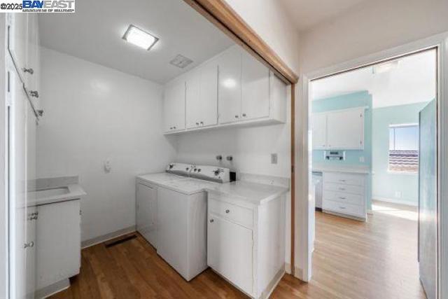 4120 Rhoda Ave, Oakland CA: https://media.crmls.org/mediaz/91d33aea-1064-4354-a7df-571a6eb9741b.jpg