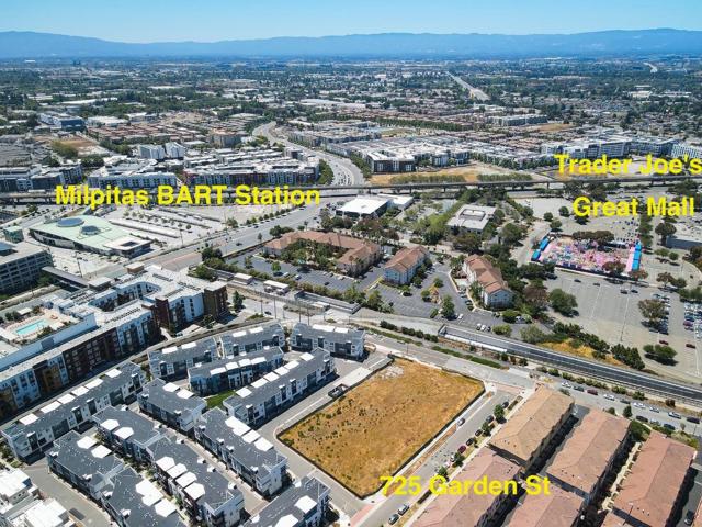 725 Garden, Milpitas CA: https://media.crmls.org/mediaz/91d34f59-a841-449e-8db9-7478d6fdf679.jpg
