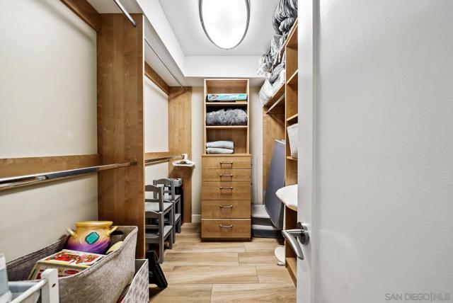 1780 Avenida Del Mundo, Coronado CA: https://media.crmls.org/mediaz/91d41702-3c7c-450b-ad6e-a501183c0b4e.jpg