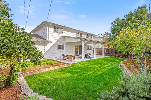 1688 Grizilo Drive, San Jose CA: https://media.crmls.org/mediaz/91d43925-d7ac-439a-8752-9d73f9ba0d92.jpg