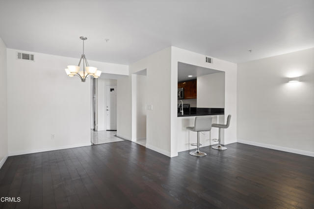 1200 Pacific Coast Highway, Huntington Beach CA: https://media.crmls.org/mediaz/91d43cbb-7e65-4101-86e6-2a375af78d23.jpg