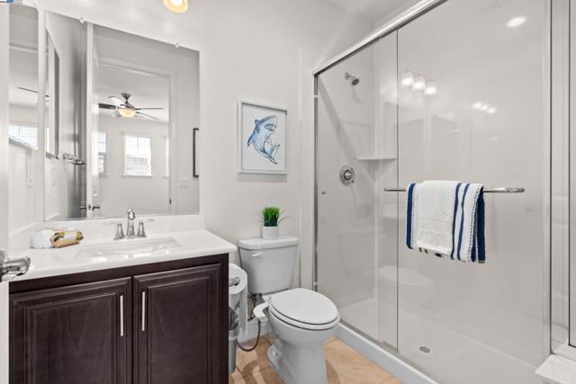 4440 Pine Mountain Way, Dublin CA: https://media.crmls.org/mediaz/91d4470f-22db-4e4d-9be3-8f126f0b7536.jpg