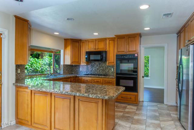 Detail Gallery Image 24 of 36 For 2225 Calle Riscoso, Thousand Oaks,  CA 91362 - 4 Beds | 3 Baths