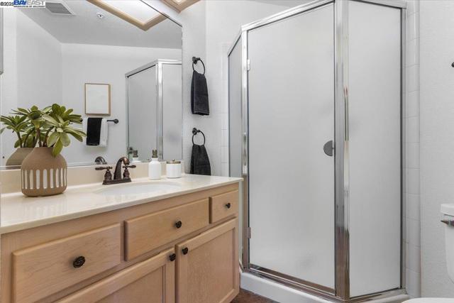 21103 Gary Dr, Hayward CA: https://media.crmls.org/mediaz/91d72d59-0410-4ba9-b089-edb26f5b7a49.jpg
