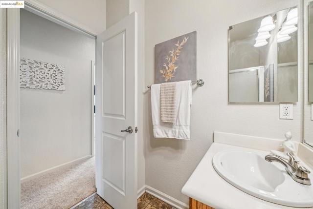 1861 Parkside Dr, Concord CA: https://media.crmls.org/mediaz/91d7e4e0-4829-42d7-84c0-16d3e2edc9d0.jpg