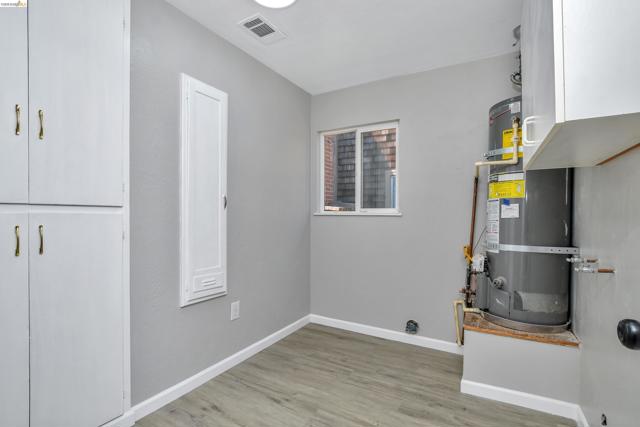 Image 15 of 40 For 120 Hillcrest Ave