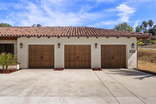 Detail Gallery Image 56 of 75 For 2525 Date Palm Ct, Vista,  CA 92084 - 3 Beds | 3/1 Baths