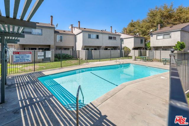 1718 Puente Avenue, Baldwin Park CA: https://media.crmls.org/mediaz/91d95d0e-1104-40fb-848f-05bc63746a25.jpg