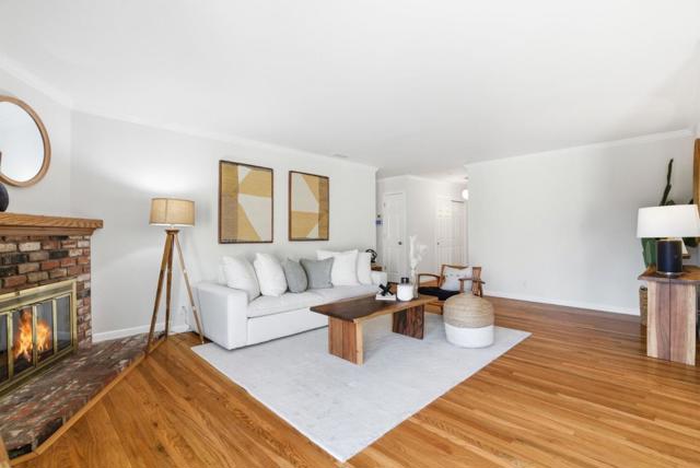 1747 Walnut Drive, Mountain View CA: https://media.crmls.org/mediaz/91da5973-ae14-4ea8-bdcb-a7410728edba.jpg