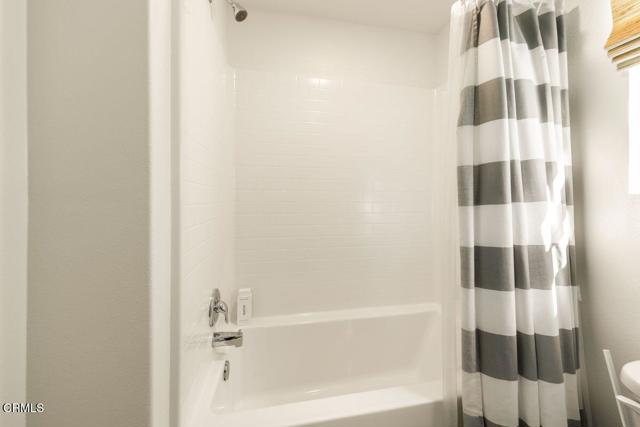 Detail Gallery Image 20 of 32 For 354 Autumn Path Ln, Santa Paula,  CA 93060 - 3 Beds | 2/1 Baths