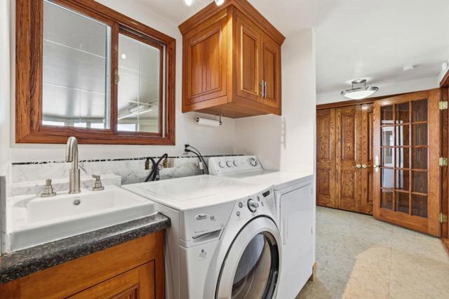 22141 Wallace Drive, Cupertino CA: https://media.crmls.org/mediaz/91dbb5a6-a277-4d4a-8c75-72df15060c90.jpg