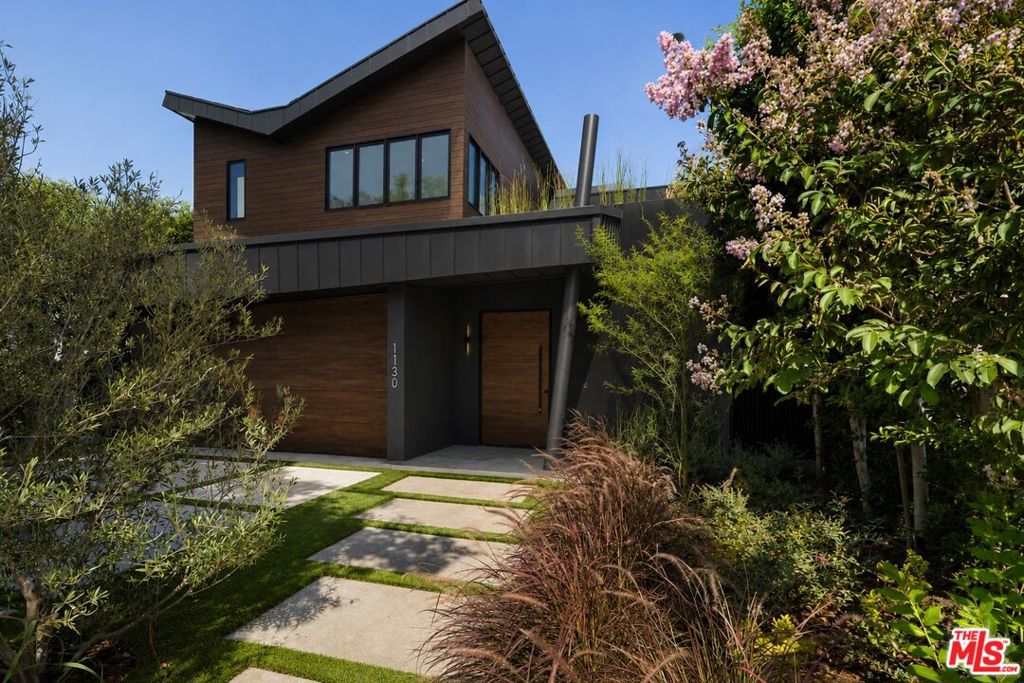 1130 N Poinsettia Place — image 1
