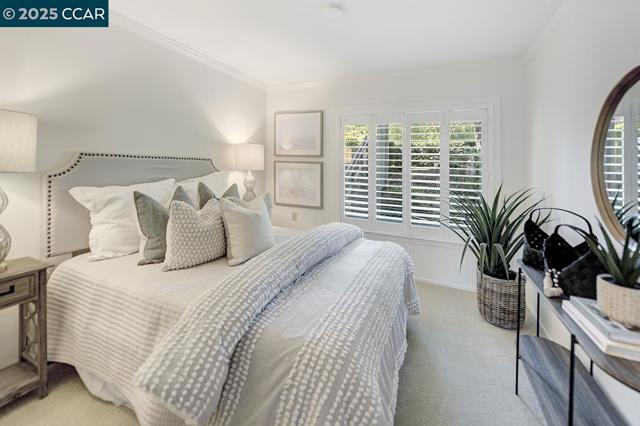 1224 Singingwood Ct, Walnut Creek CA: https://media.crmls.org/mediaz/91dfc2ff-95f3-44a2-8461-f0b1964bfb9a.jpg