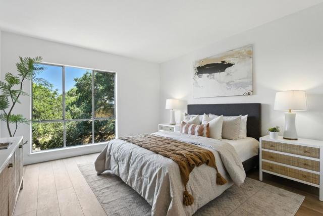 30 Mounds Road, San Mateo CA: https://media.crmls.org/mediaz/91e02755-b669-4358-aa25-a8545a8154a4.jpg