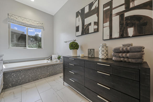 1702 Retreat Circle, Palm Desert, CA 92260