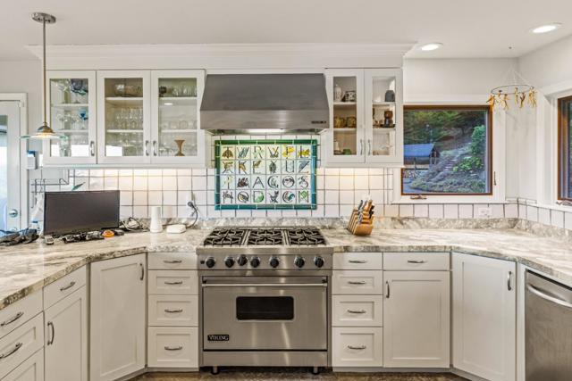 100 Cypress Way, Carmel CA: https://media.crmls.org/mediaz/91e2513b-ba64-4c22-bdfa-f37ba0f9ea9e.jpg