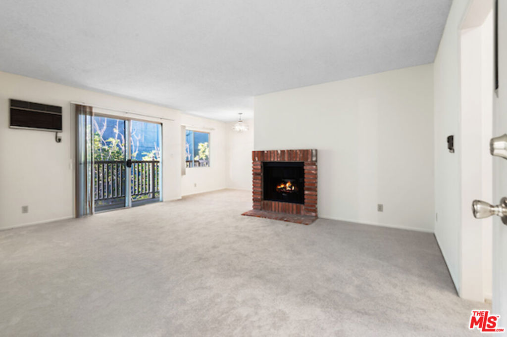 2469 Purdue Avenue #204