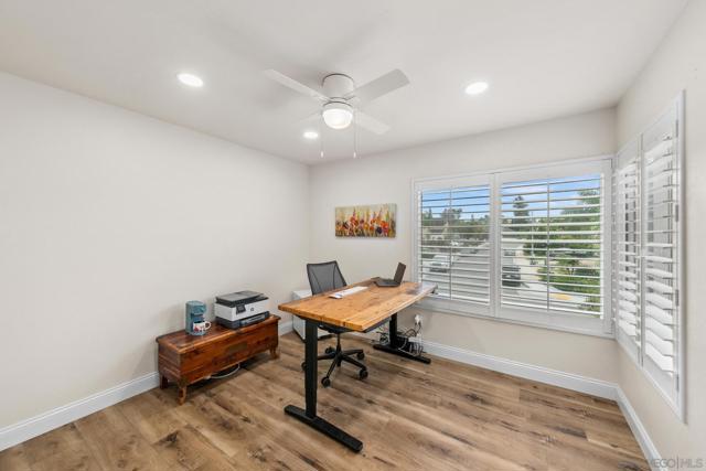 1554 Traveld Way, Encinitas CA: https://media.crmls.org/mediaz/91e51ab0-f33b-46d1-bf67-610fd3eff948.jpg