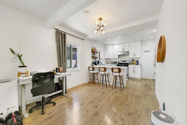 Image 8 of 55 For 4592 Ellenwood Drive