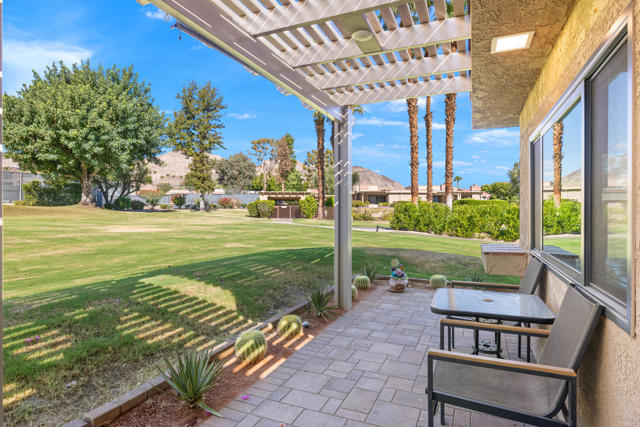 72620 Rolling Knoll Drive, Palm Desert, CA 92260