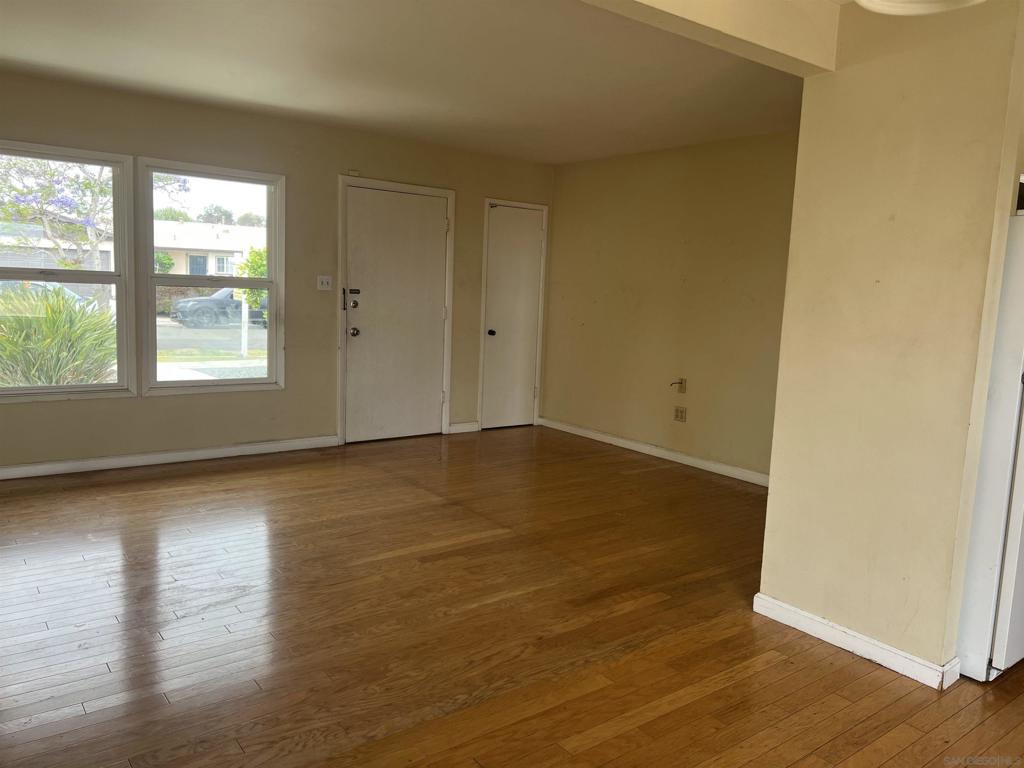 5433 Lodi St - photo 8