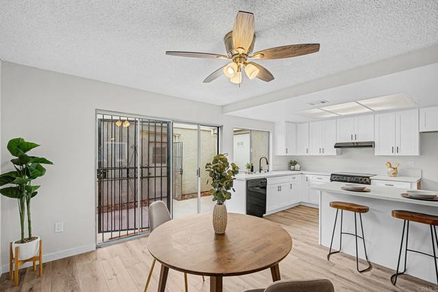 Detail Gallery Image 6 of 36 For 3025 Iris Ave #B,  San Ysidro,  CA 92173 - 3 Beds | 2/1 Baths