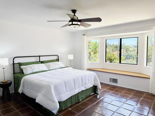 Detail Gallery Image 24 of 53 For 1650 Winterwarm Dr., Fallbrook,  CA 92028 - 3 Beds | 3 Baths