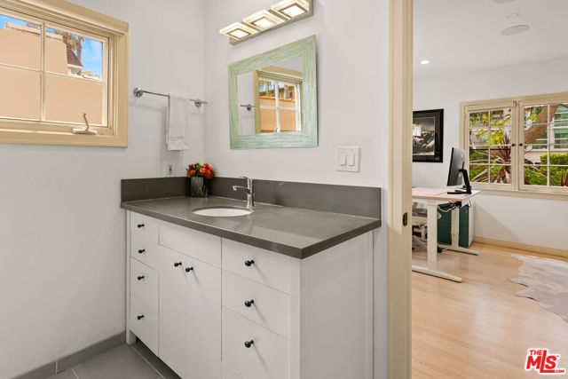 708 Westbourne Drive, West Hollywood CA: https://media.crmls.org/mediaz/91e7ca49-0ab7-4338-8239-3c14881bd07f.jpg