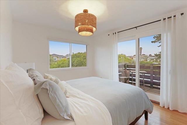1004 W Cliff Drive, Santa Cruz CA: https://media.crmls.org/mediaz/91e8561d-750e-4bfd-909a-23620ef4b2f0.jpg
