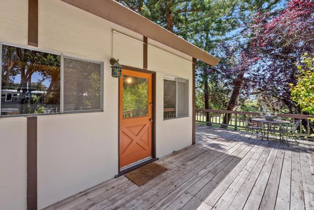 388 Belle Monti Court, Aptos CA: https://media.crmls.org/mediaz/91eb31e8-b483-48f3-903b-3fe22a08c6f0.jpg