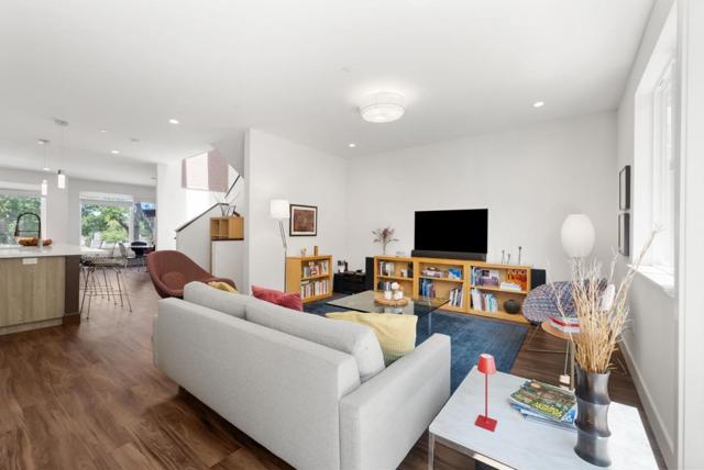 304 Thomas Terrace, Scotts Valley CA: https://media.crmls.org/mediaz/91eb613f-e97b-4693-9b79-934d1591224e.jpg