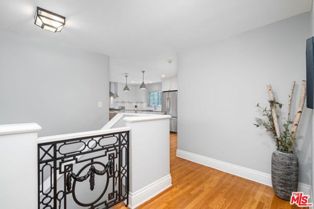 15257 Encanto Drive, Sherman Oaks CA: https://media.crmls.org/mediaz/91ebb481-4b8d-40c3-baee-01a8eef28168.jpg