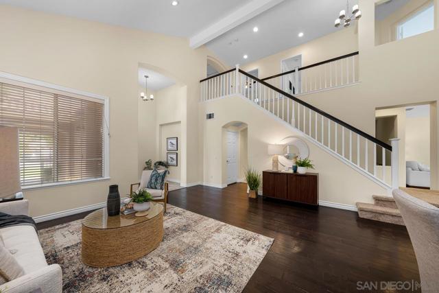 6789 Camino De Amigos, Carlsbad CA: https://media.crmls.org/mediaz/91ed79db-7182-4db8-b0e6-f0dc472b5d81.jpg