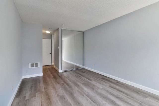 1830 Lakeshore Avenue, Oakland CA: https://media.crmls.org/mediaz/91ee34b1-3c3e-4c68-8f16-7f2ac8d30e26.jpg