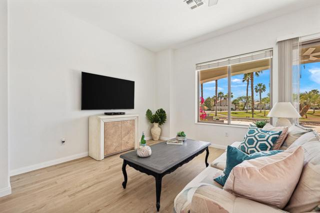 80521 Camino San Mateo, Indio CA: https://media.crmls.org/mediaz/91ee73eb-7245-4006-a90d-36cc2c008f66.jpg