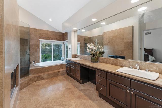 4716 Thurston Place, San Diego CA: https://media.crmls.org/mediaz/91eea14c-2d62-437f-ac7d-e8792c673614.jpg