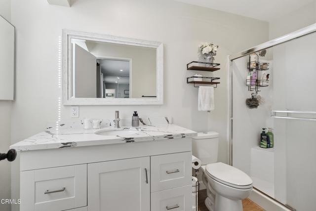 Detail Gallery Image 7 of 14 For 819 S B St, Oxnard,  CA 93030 - 2 Beds | 2/1 Baths
