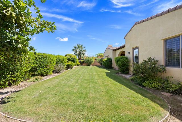 81840 Contento Street, La Quinta CA: https://media.crmls.org/mediaz/91f141b4-0fb9-48cf-9a49-0af07a06e65d.jpg