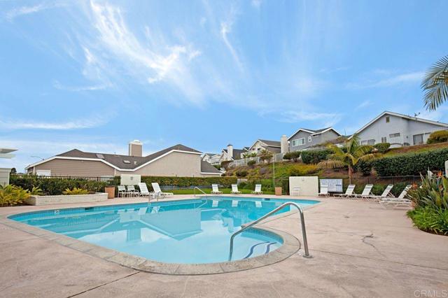 Detail Gallery Image 30 of 42 For 6866 Seaspray Ln, Carlsbad,  CA 92011 - 3 Beds | 2/1 Baths