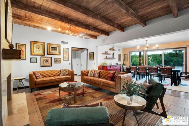 45864 Shadow Mountain Drive, Palm Desert CA: https://media.crmls.org/mediaz/91f1c38f-b908-4ef0-b8a8-d460ee22da31.jpg