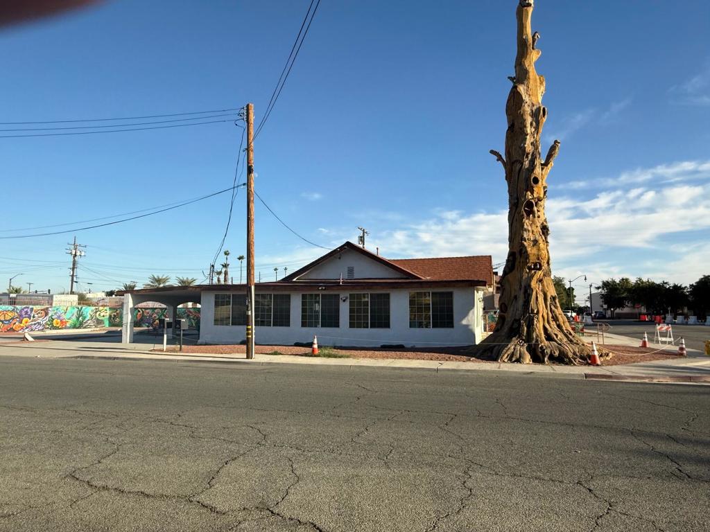 MLS #219138436DA image #2